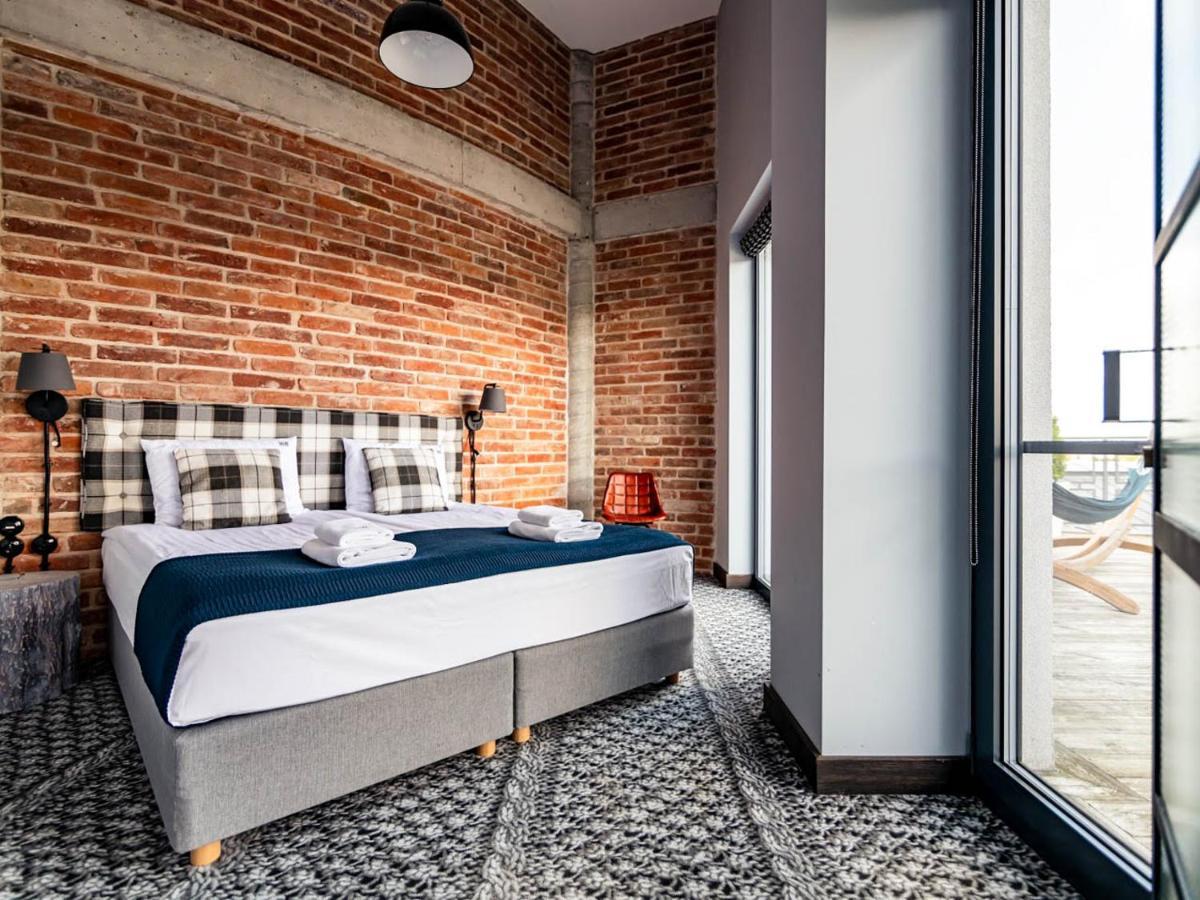 Salio Equisport Resort Стрикув Екстер'єр фото